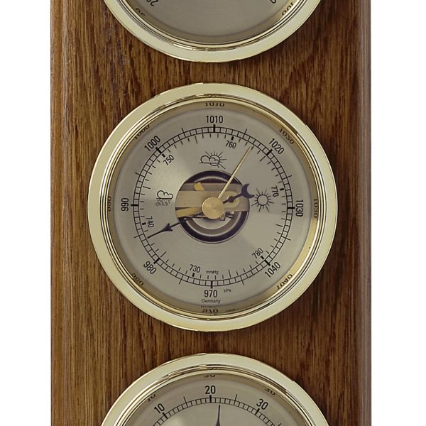 Analogue weather station made of solid wood